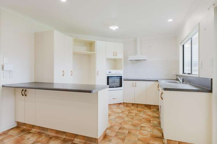 105 Summerhill Drive Fitzherbert_1