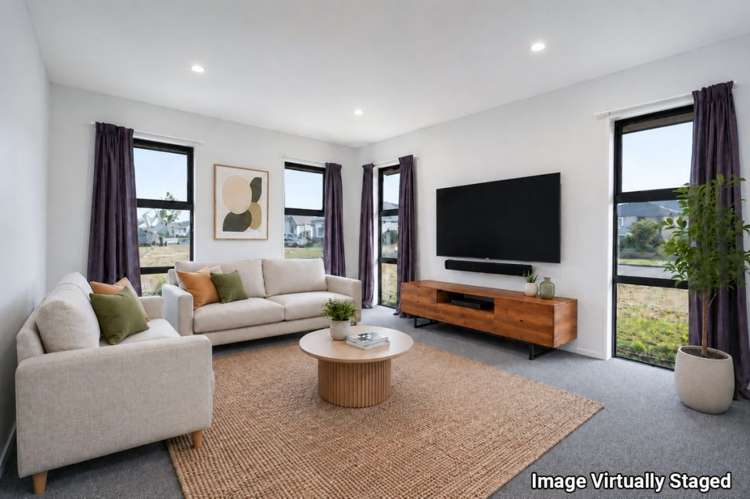 53 Longcot Drive_2