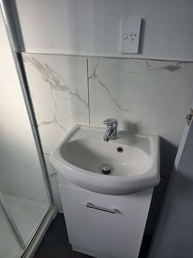 1/9 Slim Place Clendon Park_4