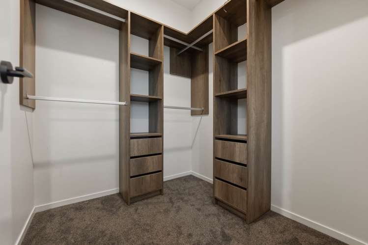 10 Alluvial Street Flat Bush_23