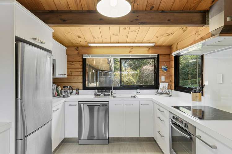 7c Waterloo Place Westown_8