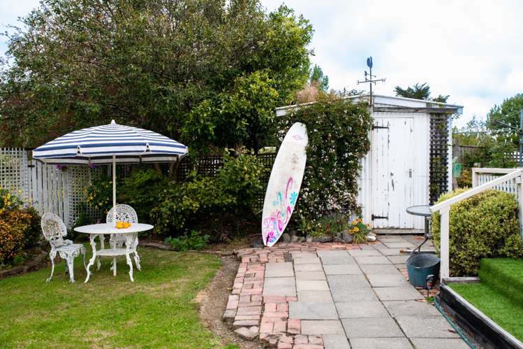 2 Rotten Row Waikuku Beach_18