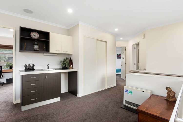 36 Cheriton Road Mellons Bay_12