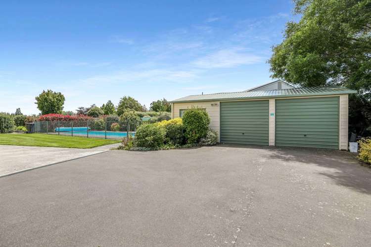 1 Farm Road Allenton_23