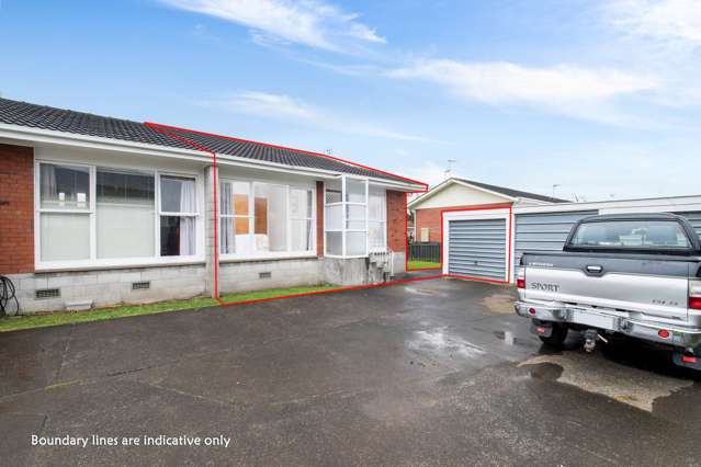 Sunny, Low-Maintenance Living in the Heart of ...