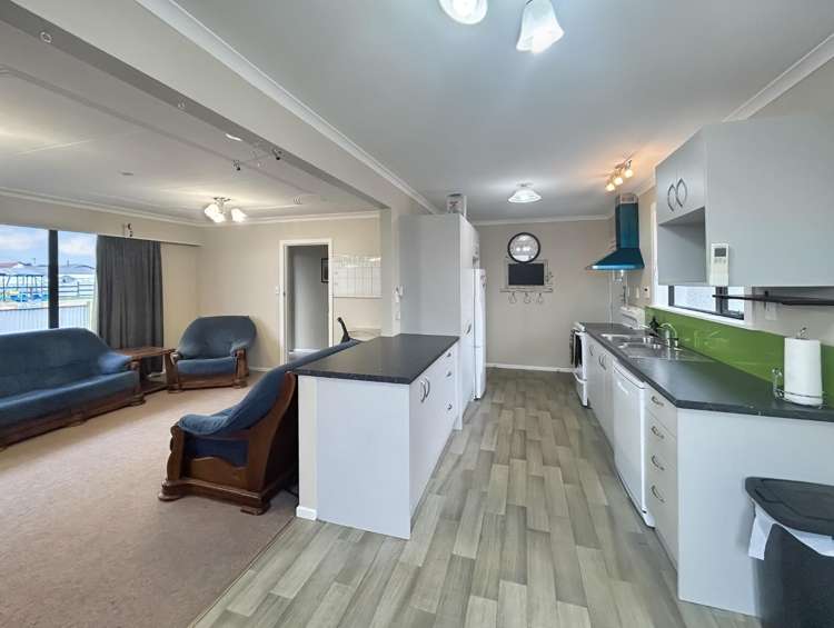 137 Edinburgh Crescent 2263_2