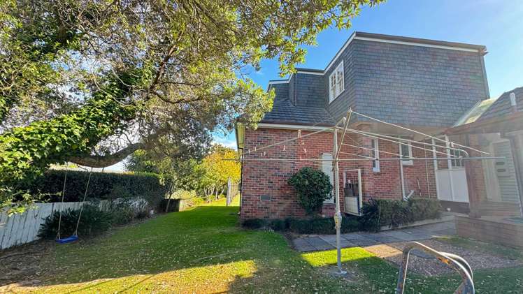 137 Long Drive St Heliers_11