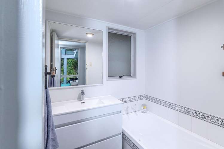 83 Marama Avenue North Otatara_18