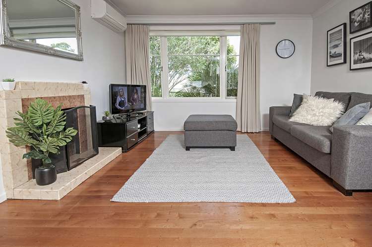 1/43 Amberley Avenue Te Atatu South_2