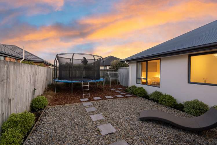 6 Delta Way Woolston_19