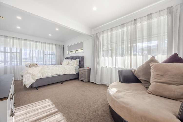 86 Wycliffe Street Onekawa_16