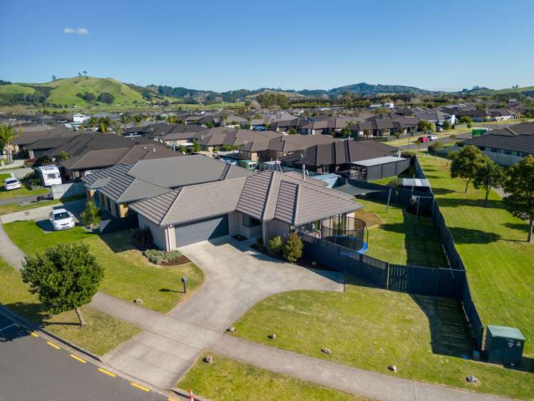 158 Doncaster Drive_0