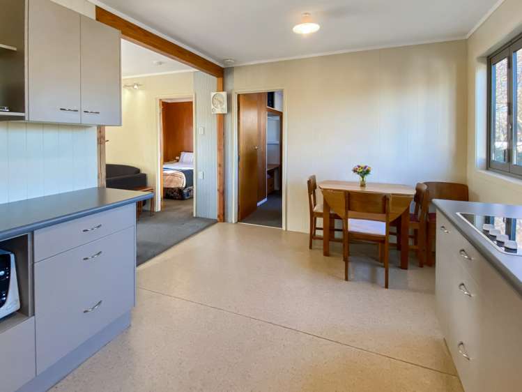 17 Maryburn Road Twizel_5