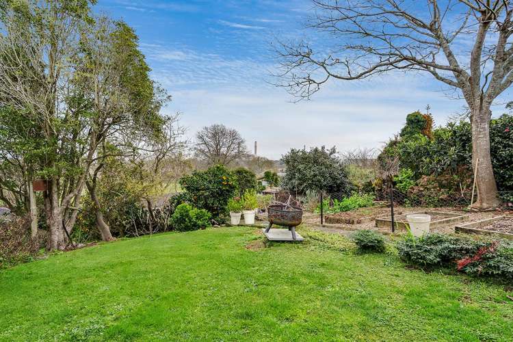 121 Russell Road Huntly_25