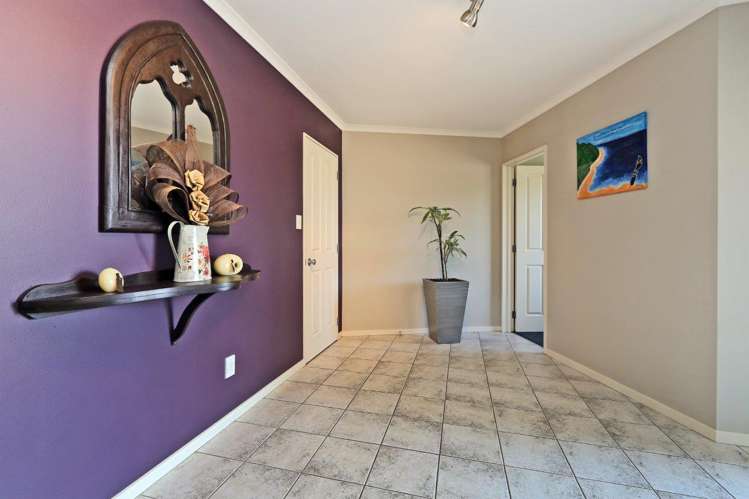 202 Frimley Oaks Frimley_6