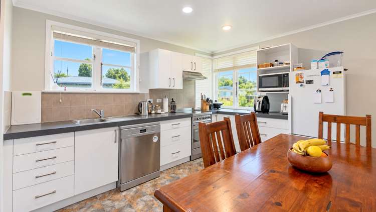 22 Station Street Tirau_6