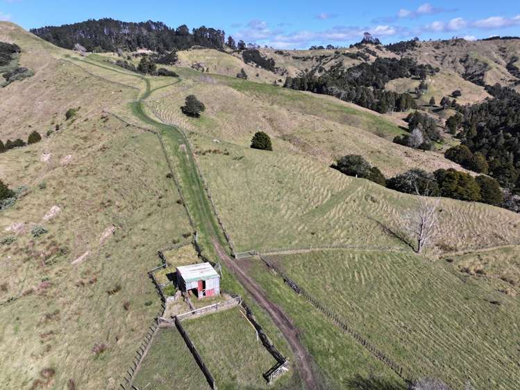 77 Remiger Road Puhoi_11