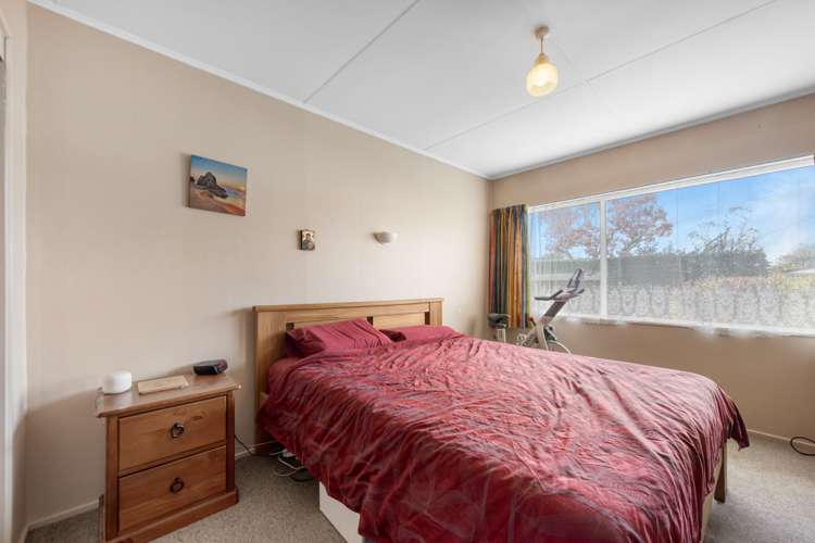 2/8 Exeter Street Stoke_6