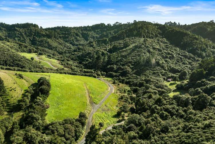 320 Upper Waiwera Road Puhoi_9