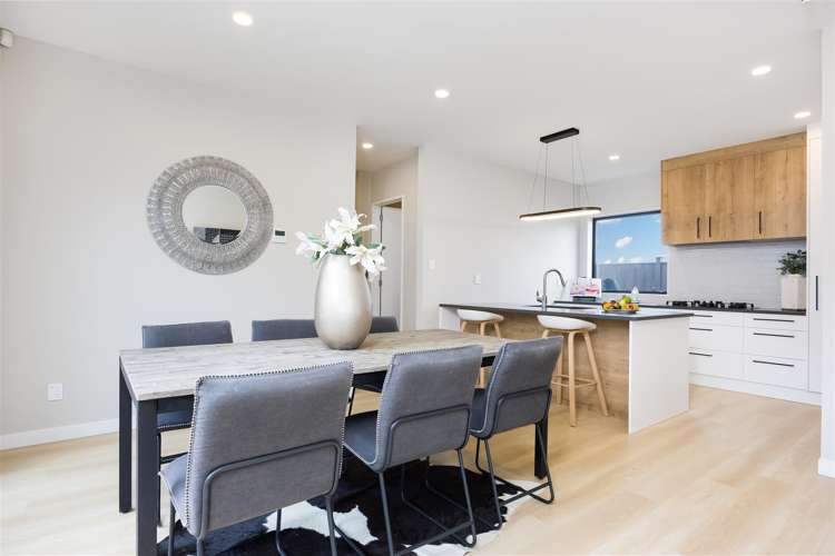 74 Argent Lane Wainui_4