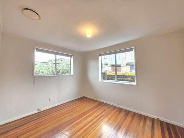 174 Barrack Road Mt Wellington_4