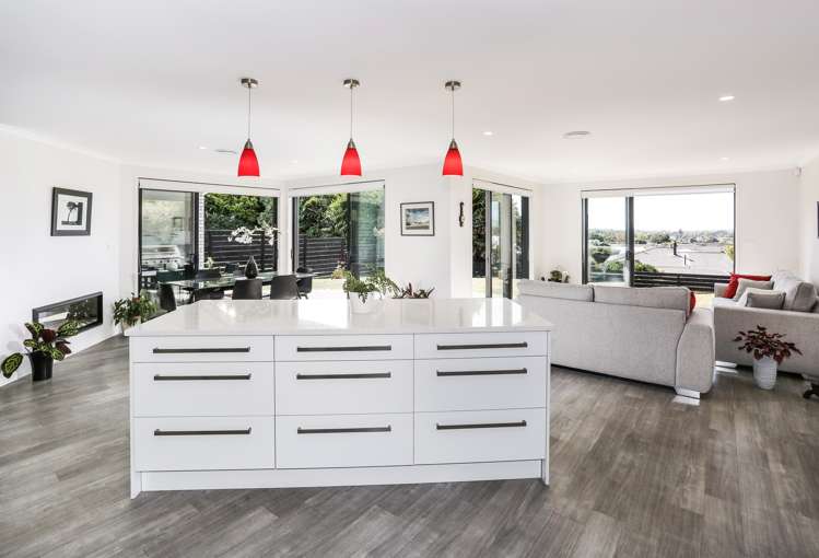 6 Stonedale Drive Pukekohe_6