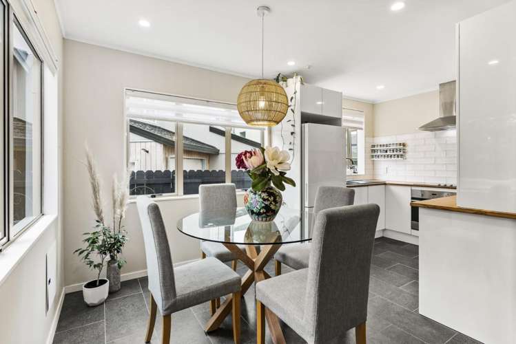 63 Pooks Road Ranui_6