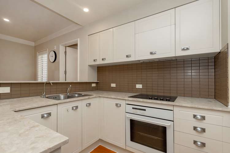 1d/18 Joseph Banks Terrace Remuera_3