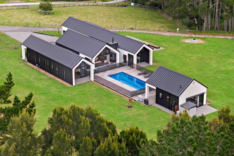 55A Nixon Road_4