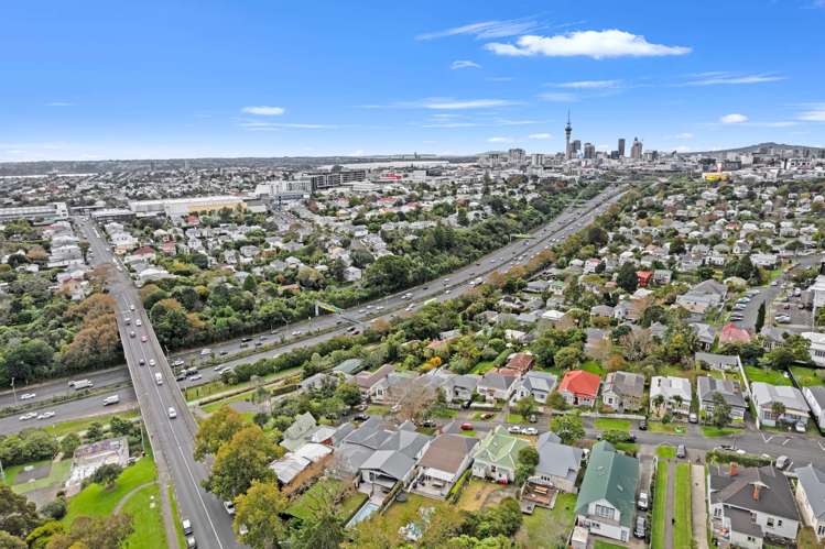 16 New Bond Street Kingsland_13