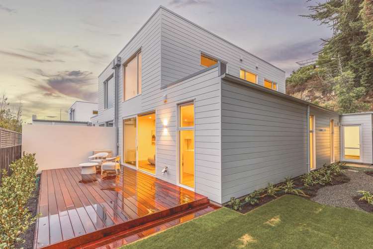 196 Main Road Redcliffs_14