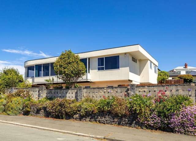 Townhouse Alternative with Bay Views