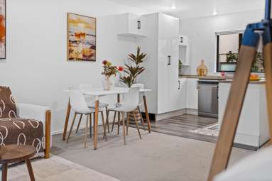 17/1 Melview Place_4