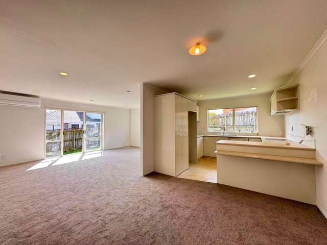 2/7 West Fairway Golflands_2