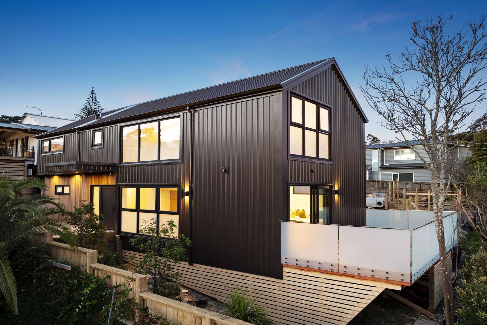 394 East Coast Road Sunnynook_0