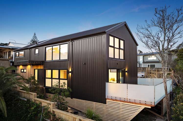 394 East Coast Road Sunnynook_1