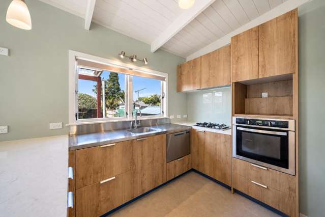  46 Winstone Road Mount Roskill_2