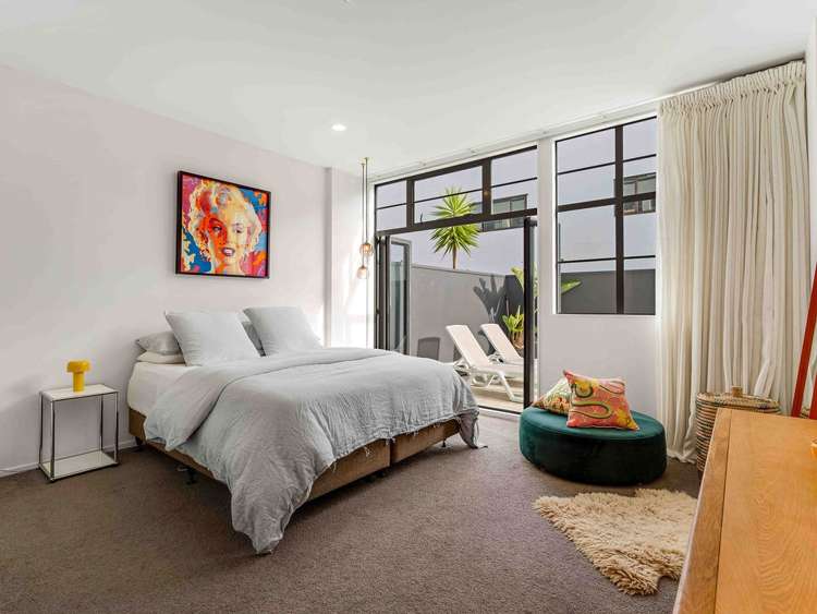 4/19 Crummer Road 10031_8