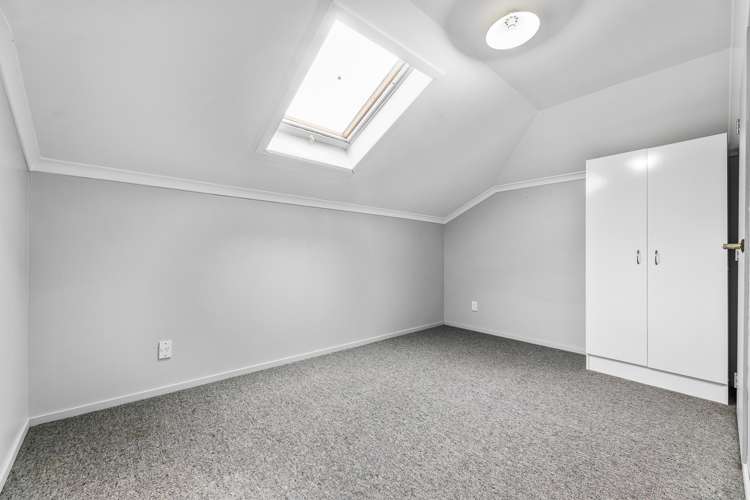 38b Dillons Point Road Islington_15