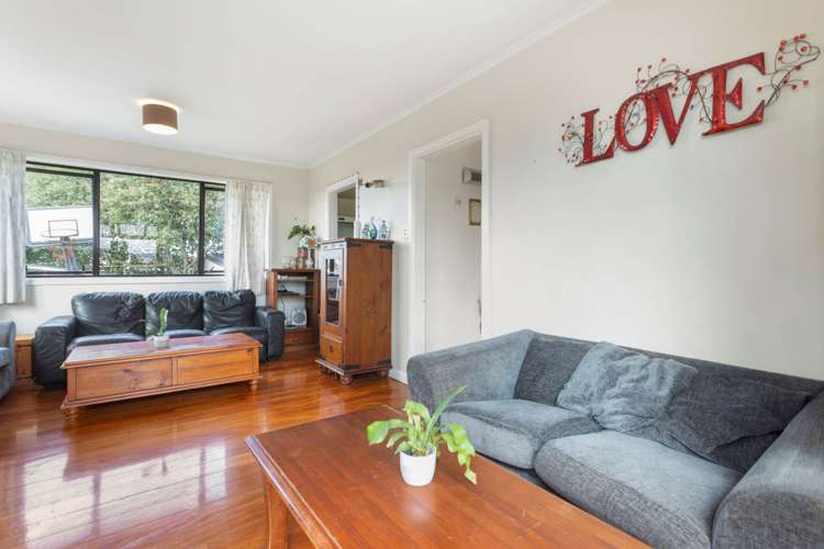 130 Rosier Road Glen Eden_7