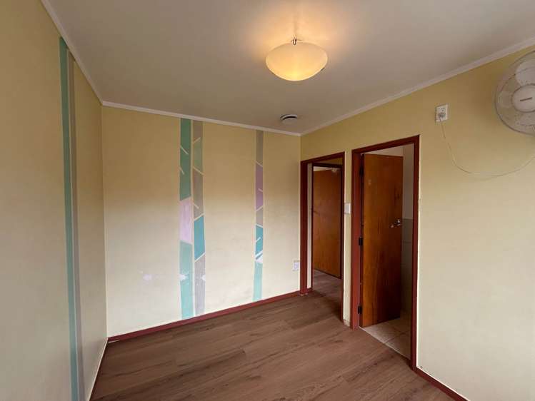1/98 Te Atatu Road Te Atatu South_5