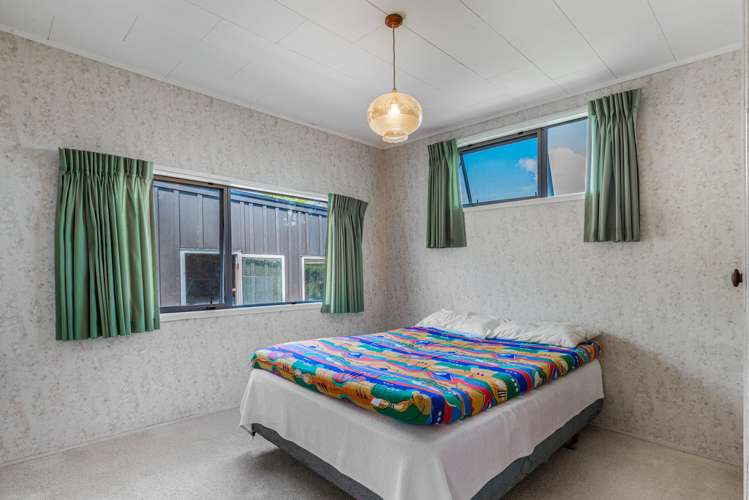 21 Calais Terrace Ostend_8