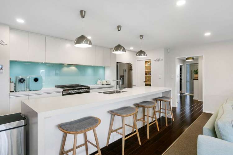 57 Sunningdale Street Wattle Downs_6