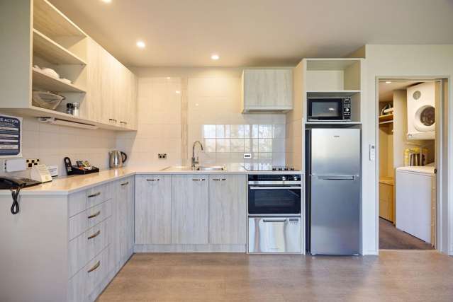 414/7 Adelaide Street Queenstown_1