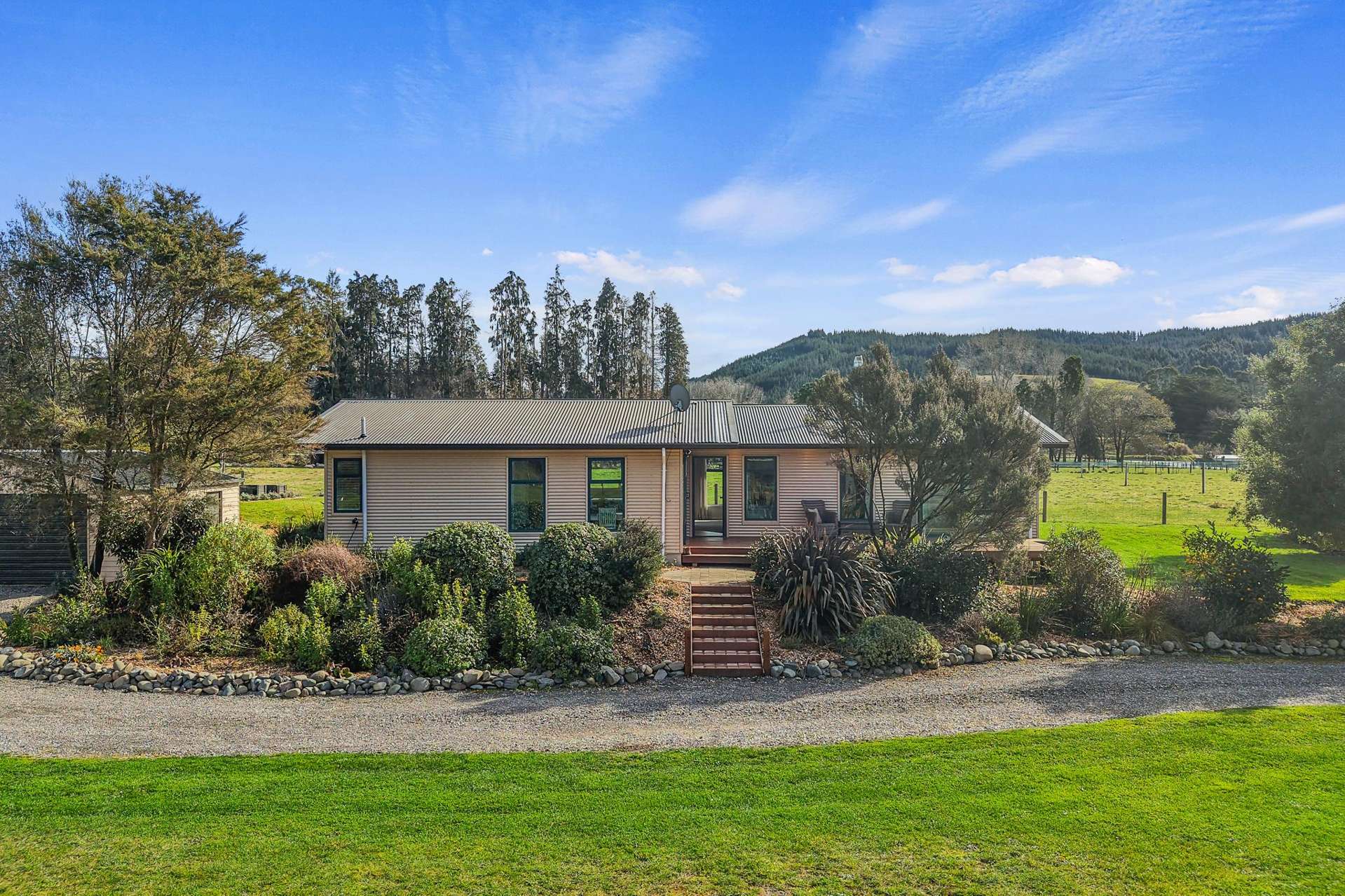 30 Quail Valley Road Belgrove_0