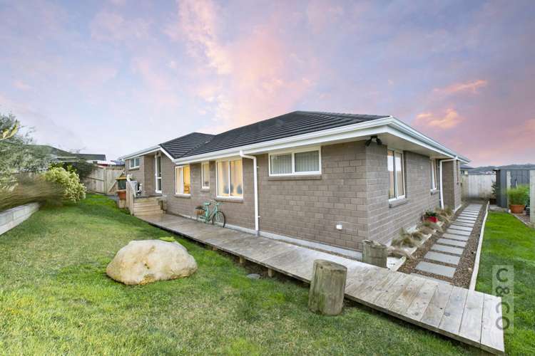 5 Walnut Road Riverhead_12