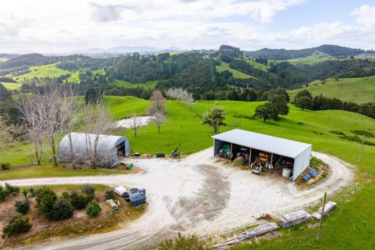 1526 Ararua Road Otamatea Surrounds_20