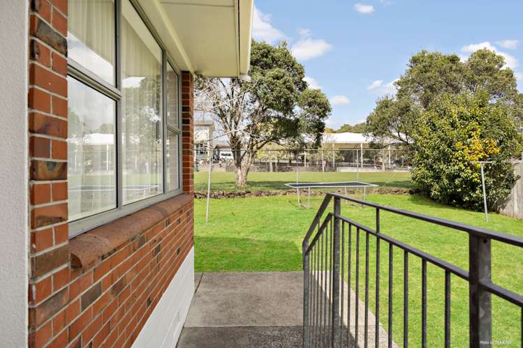 5/1 Fifth Avenue Mt Albert_6