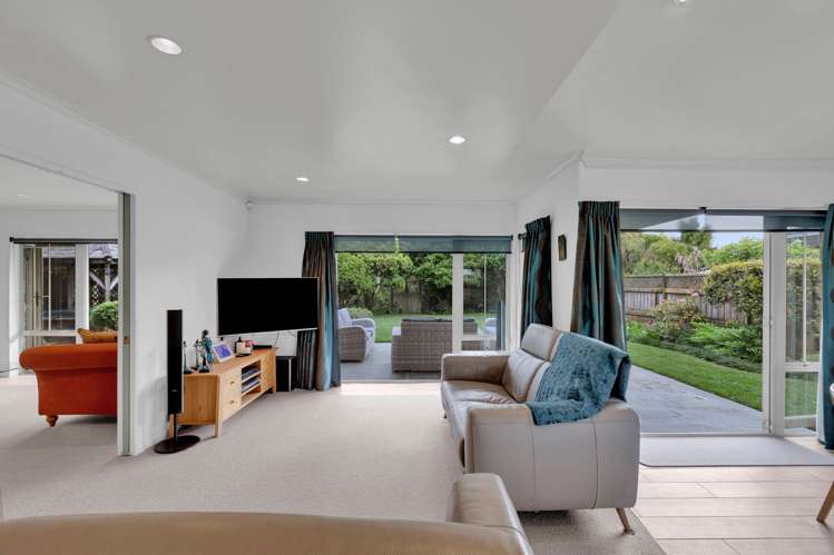 15 Keswick Crescent Huntington_19