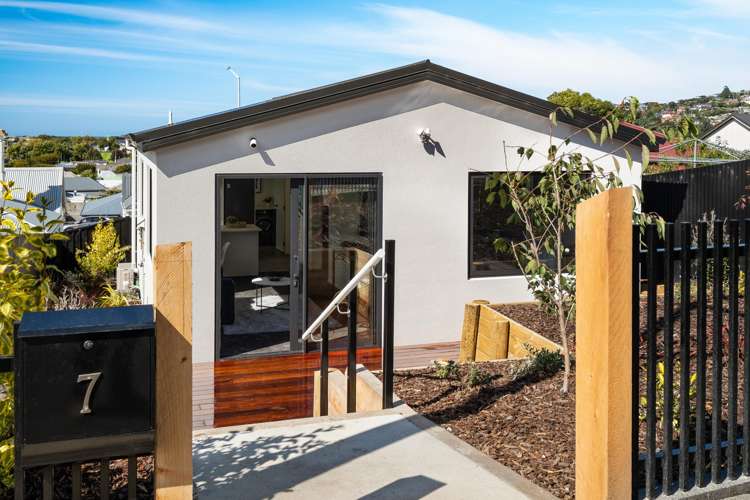 7 Parkside Avenue Caversham_19